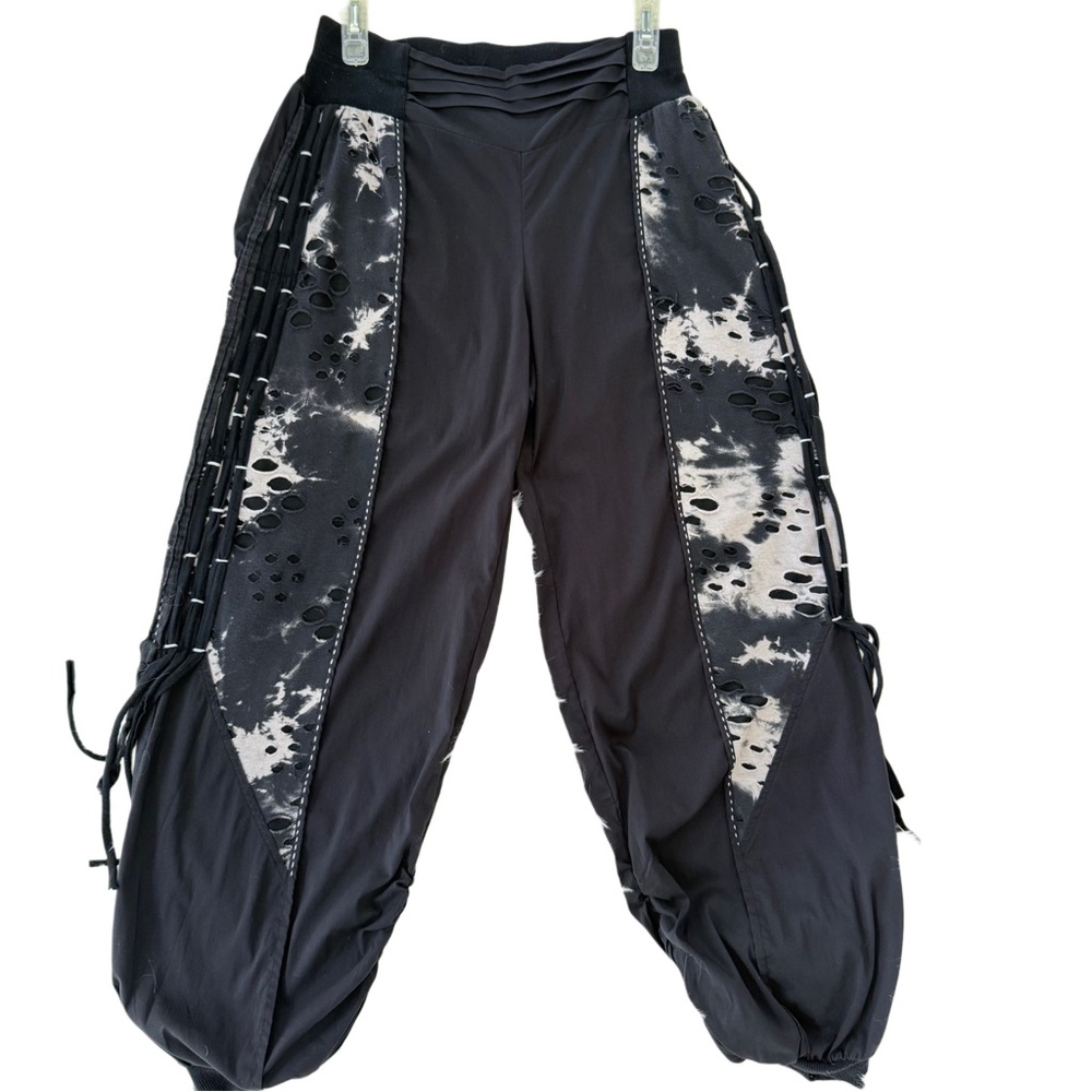 European light weight baggy sweatpants
